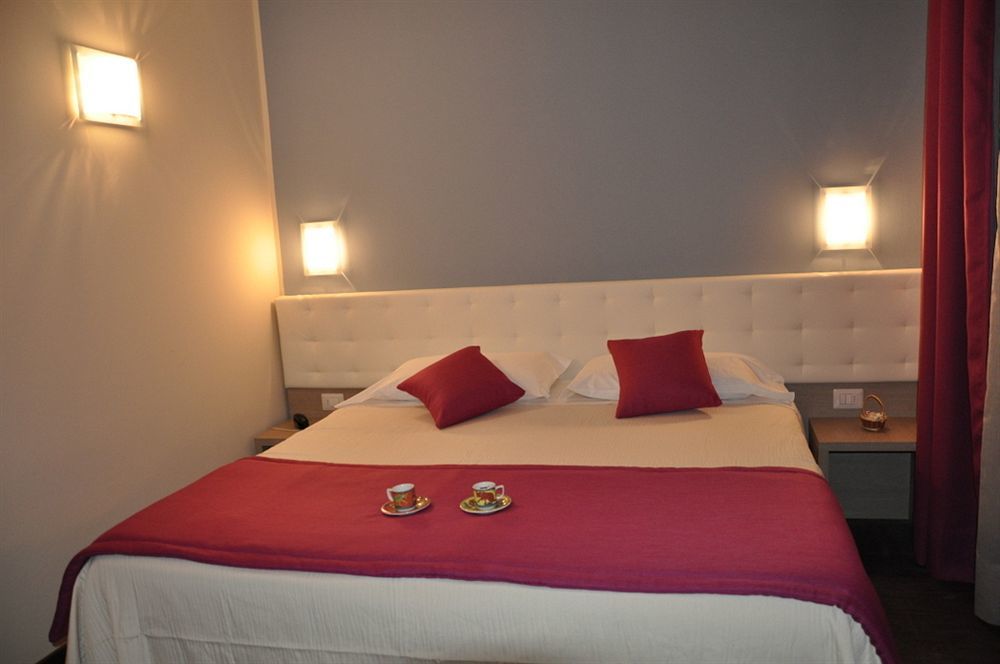 Hotel Saint Pierre Esterno foto