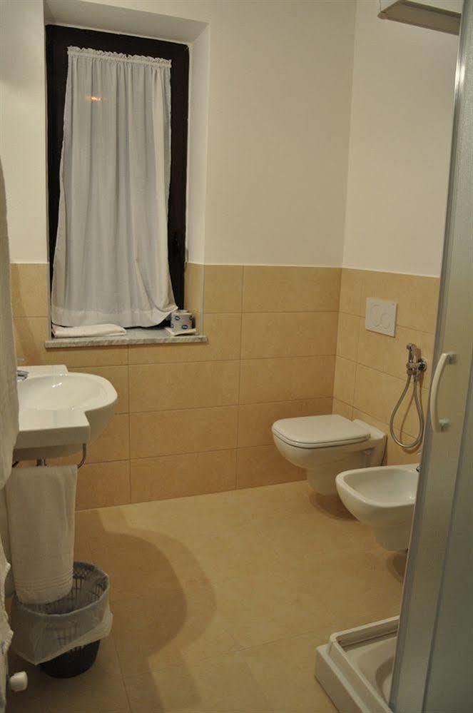 Hotel Saint Pierre Esterno foto