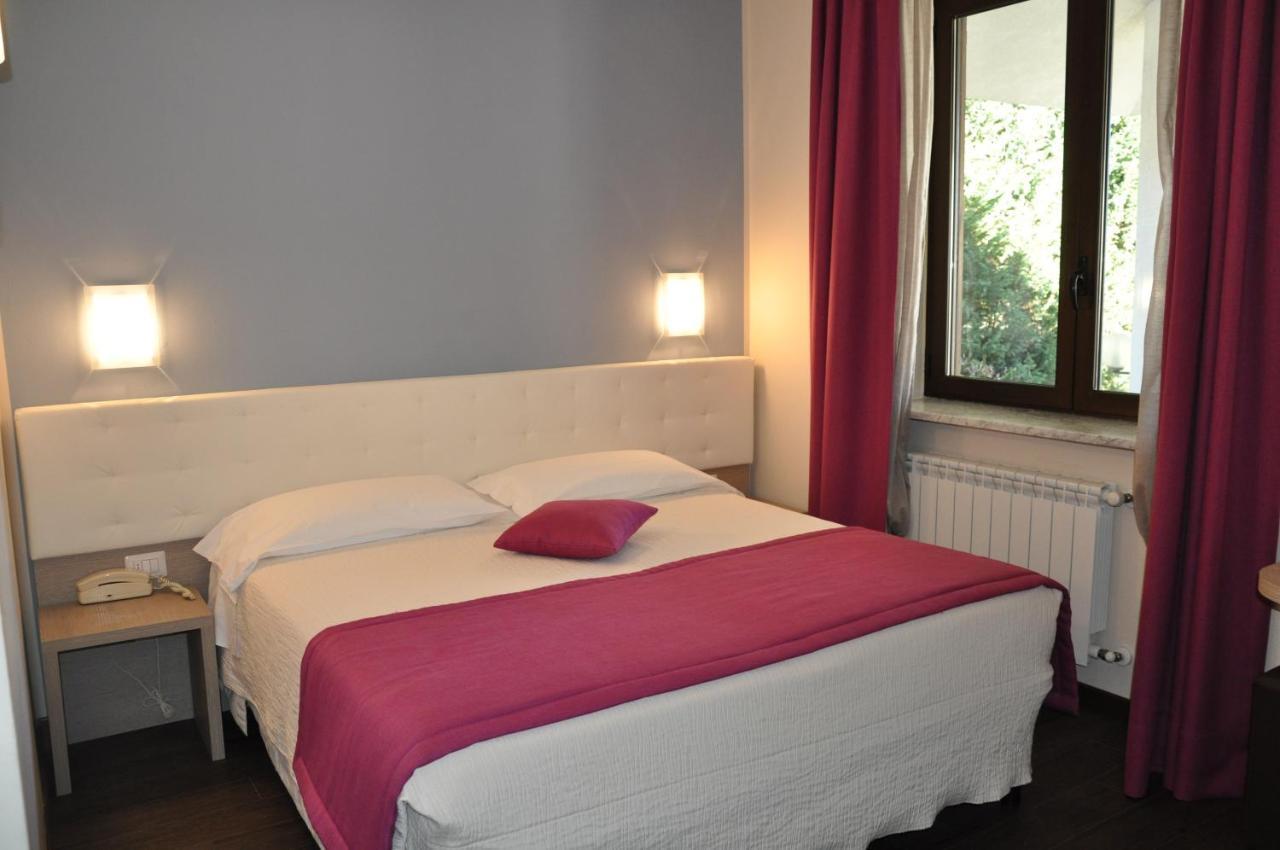 Hotel Saint Pierre Esterno foto
