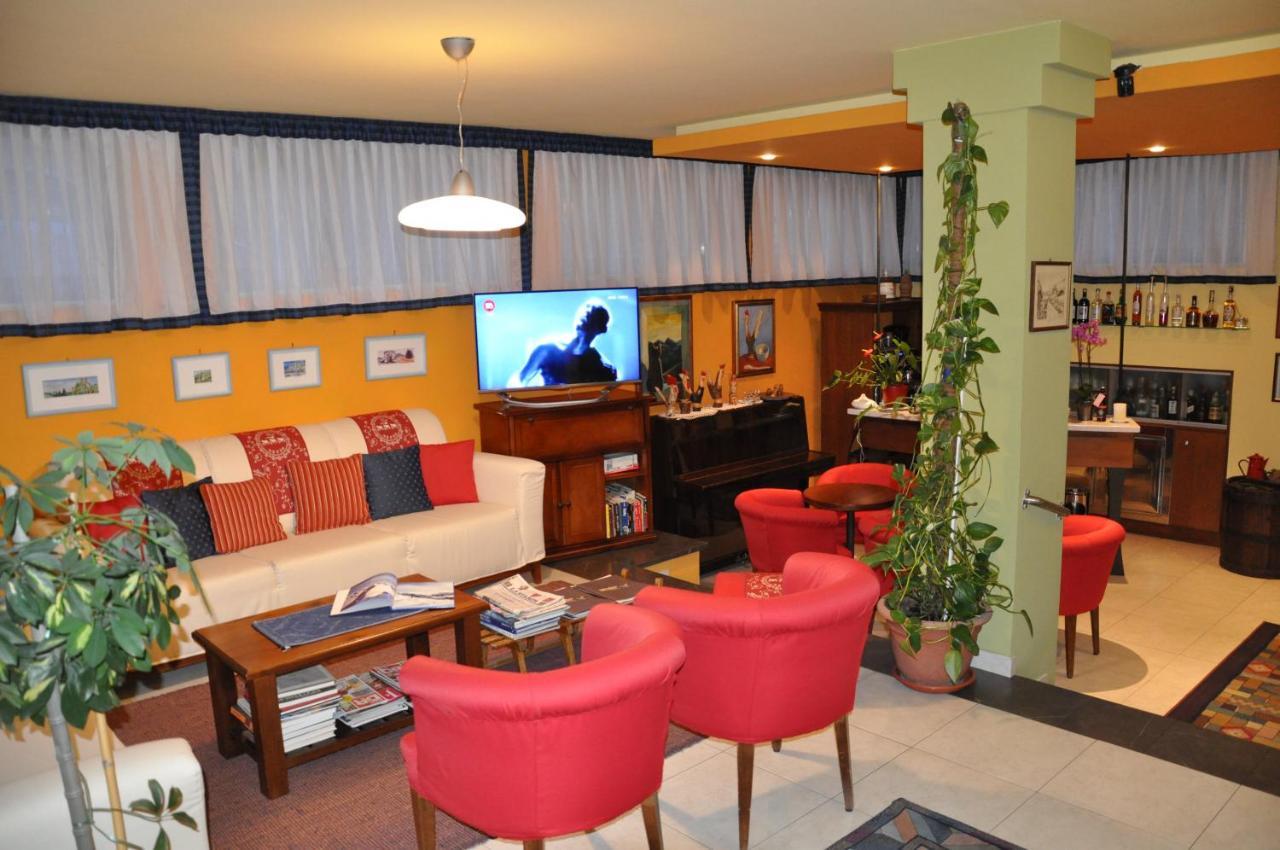 Hotel Saint Pierre Esterno foto